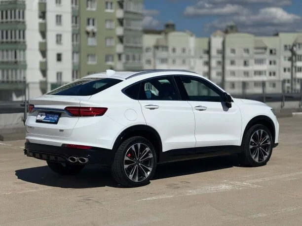Geely Tugella 2024 — миниатюра 2