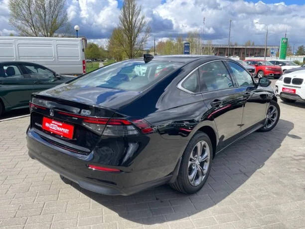 Honda Accord 2024 — миниатюра 2