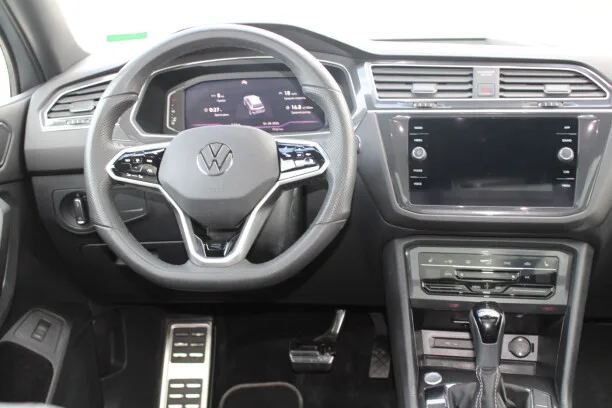 Volkswagen Tiguan Allspace 2024 — миниатюра 5