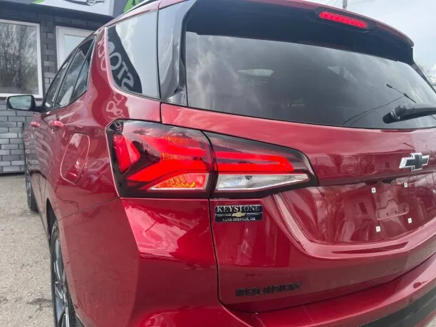 Chevrolet Equinox 2023 — миниатюра 3