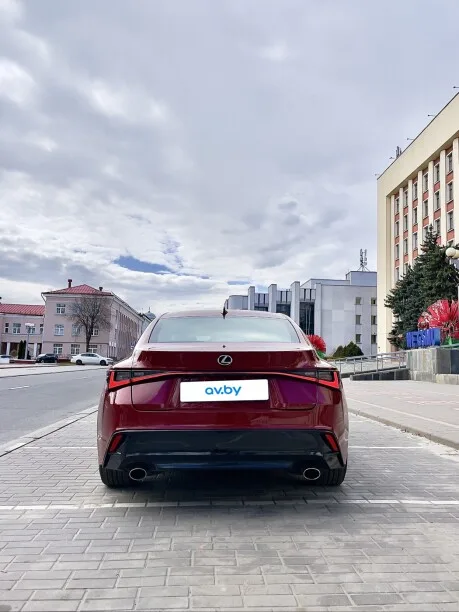 Lexus IS 2023 — миниатюра 3