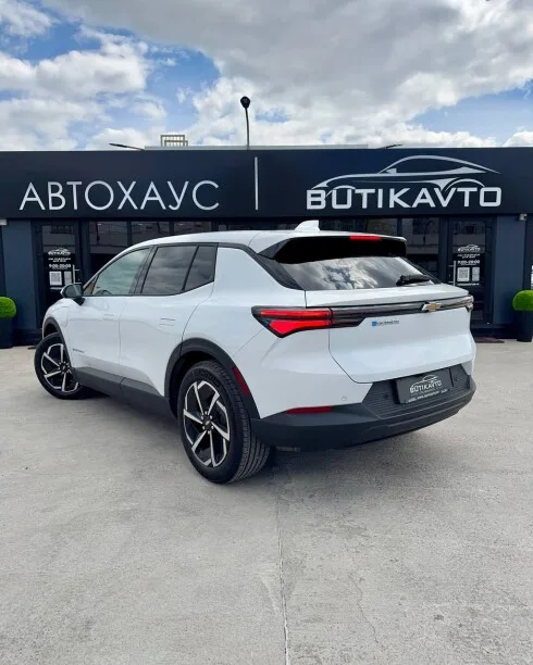 Chevrolet Equinox EV 2025 — миниатюра 4