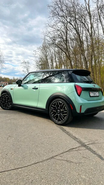 MINI Hatch 2024 — миниатюра 2