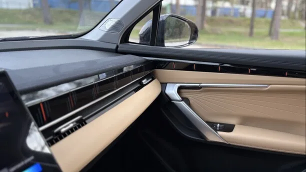 Geely Boyue L 2022 — миниатюра 3
