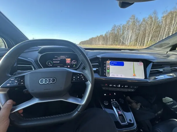 Audi Q4 e-tron 2024 — миниатюра 5