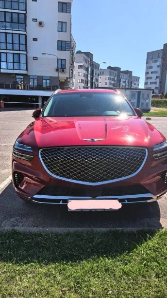Genesis GV70 2022 — миниатюра 2
