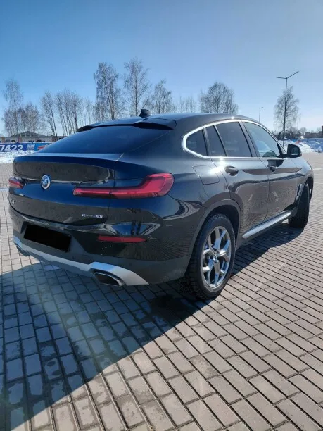 BMW X4 2023 — миниатюра 2