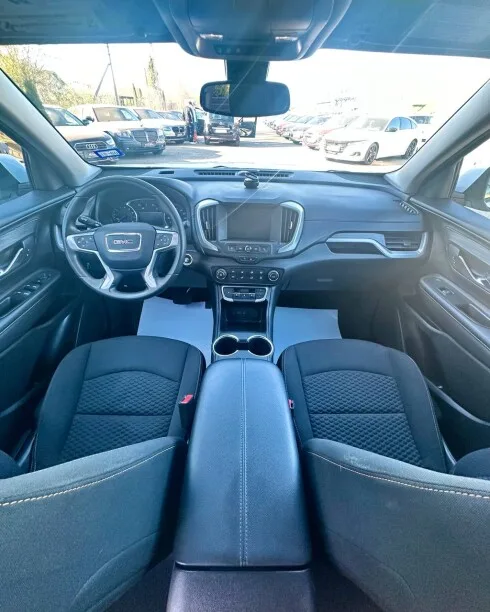 GMC Terrain 2022 — миниатюра 3