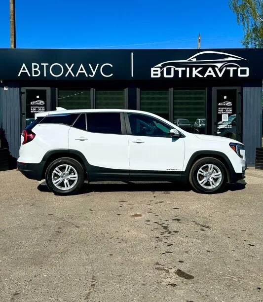GMC Terrain 2022 — миниатюра 5