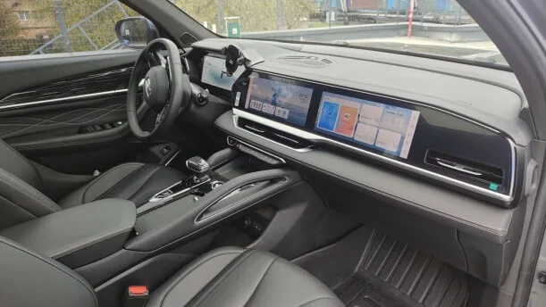 Geely Xingyue L 2024 — миниатюра 3