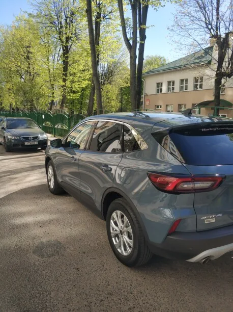 Ford Escape 2023 — миниатюра 2