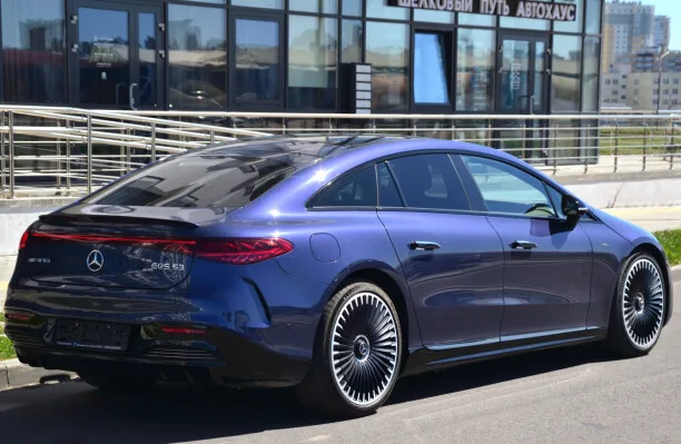 Mercedes-Benz EQS AMG 2022 — миниатюра 3
