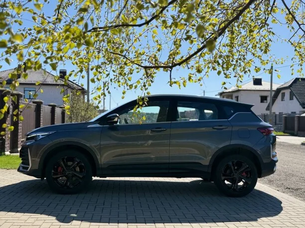 Geely Binyue L 2025 — миниатюра 5
