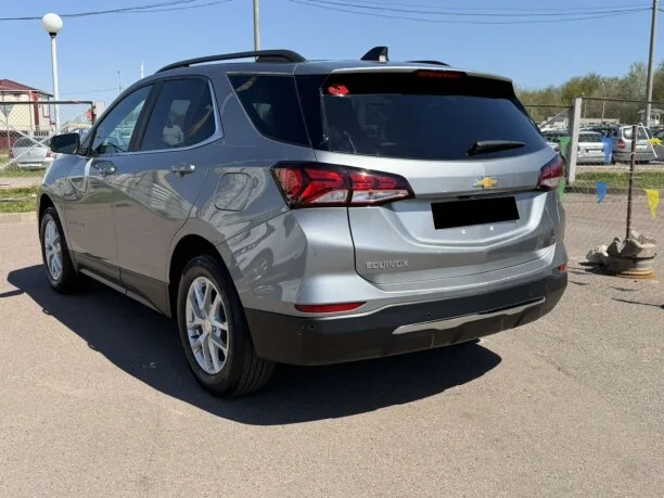 Chevrolet Equinox 2023 — миниатюра 2