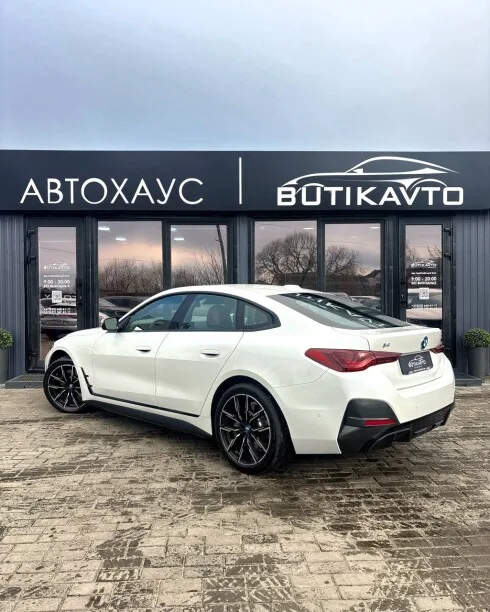 BMW i4 2022 — миниатюра 4