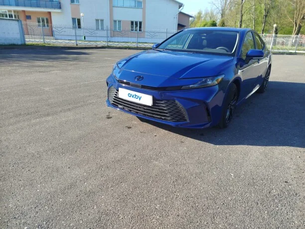 Toyota Camry 2024 — миниатюра 3