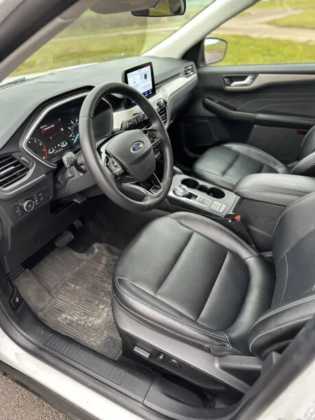 Ford Escape 2022 — миниатюра 3