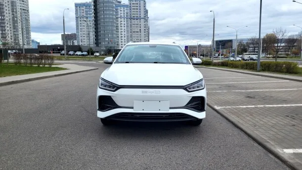 BYD E2 2024 — миниатюра 4