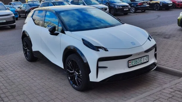 Zeekr X 2023 — миниатюра 2