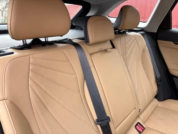 Geely Boyue L 2022 — миниатюра 2