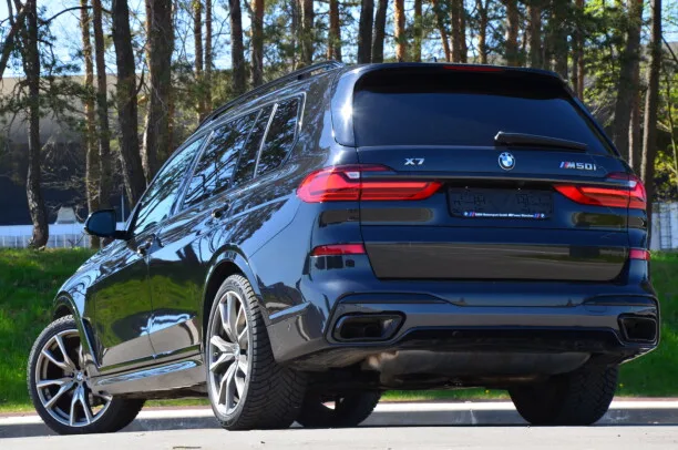 BMW X7 2022 — миниатюра 3