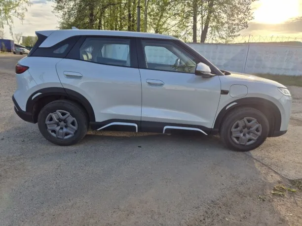 BYD Yuan Up 2025 — фото 1, купить с доставкой в Москву