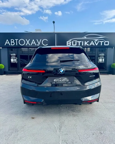BMW iX 2024 — миниатюра 2