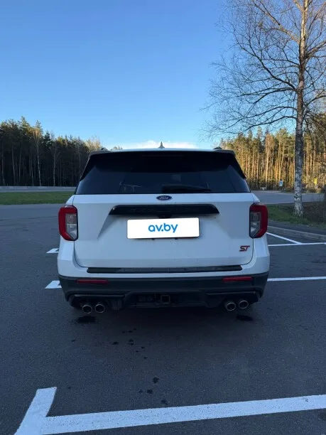 Ford Explorer 2022 — миниатюра 4