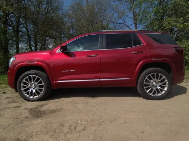 GMC Terrain 2025 — миниатюра 3