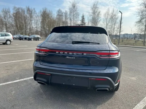 Porsche Macan 2022 — миниатюра 4