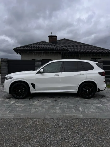 BMW X5 2022 — миниатюра 2