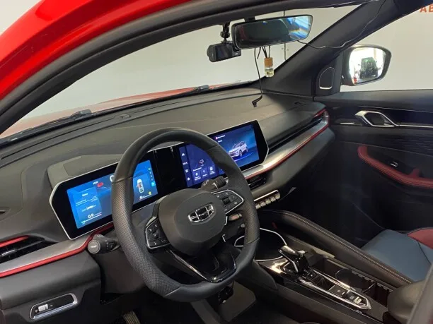 Geely Coolray 2025 — миниатюра 5