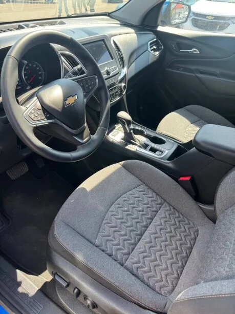 Chevrolet Equinox 2023 — миниатюра 3