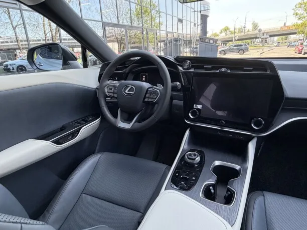 Lexus RZ 2023 — миниатюра 3