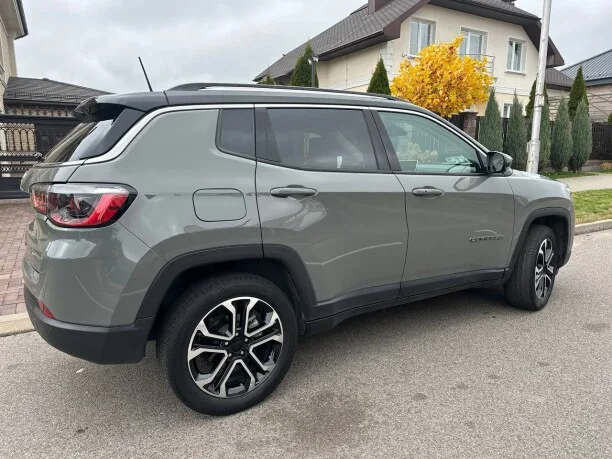 Jeep Compass 2022 — миниатюра 3