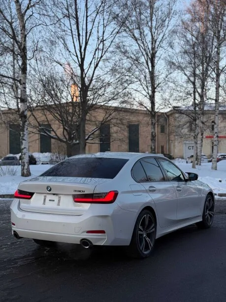 BMW 3 Series 2023 — миниатюра 2