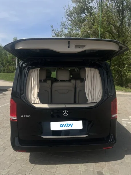 Mercedes-Benz V-Класс 2022 — миниатюра 3