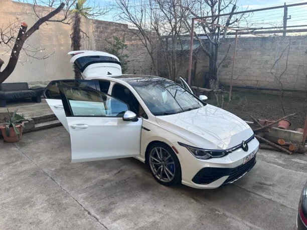 Volkswagen Golf R 2024 — миниатюра 2