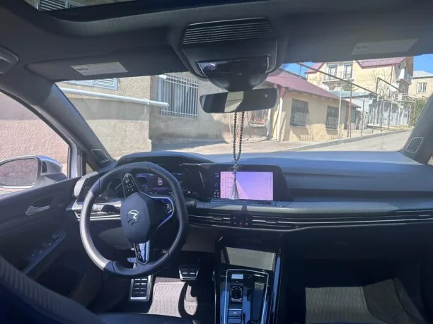 Volkswagen Golf R 2024 — миниатюра 3