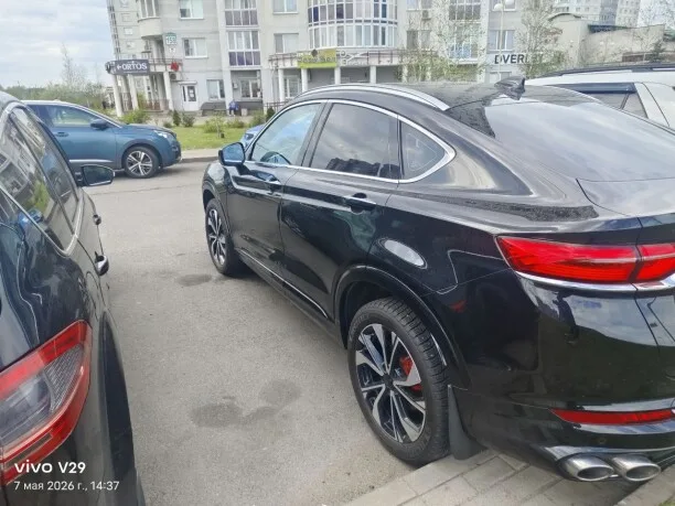 Geely Tugella 2023 — миниатюра 2