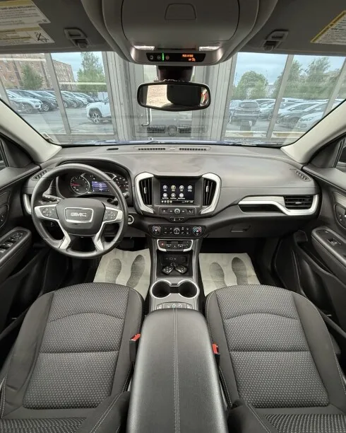GMC Terrain 2022 — миниатюра 3