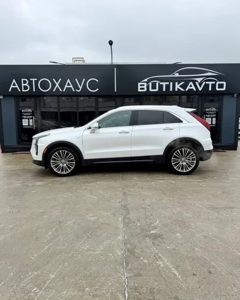 Cadillac XT4 2023 — миниатюра 5