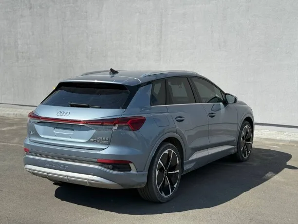 Audi Q4 e-tron 2022 — миниатюра 5