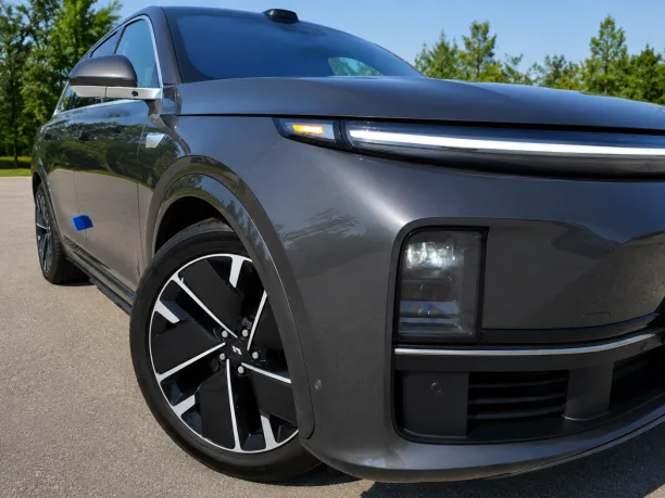 Li Auto L7 2025 — миниатюра 2
