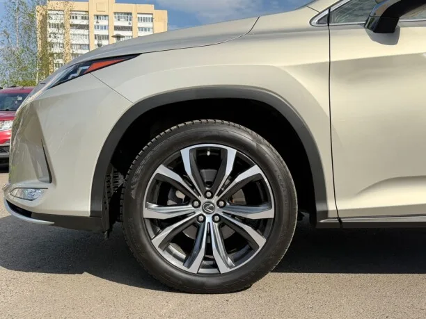 Lexus RX 2022 — миниатюра 3