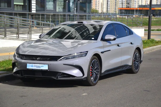 BYD Han 2024 — фото 1, купить с доставкой в Москву