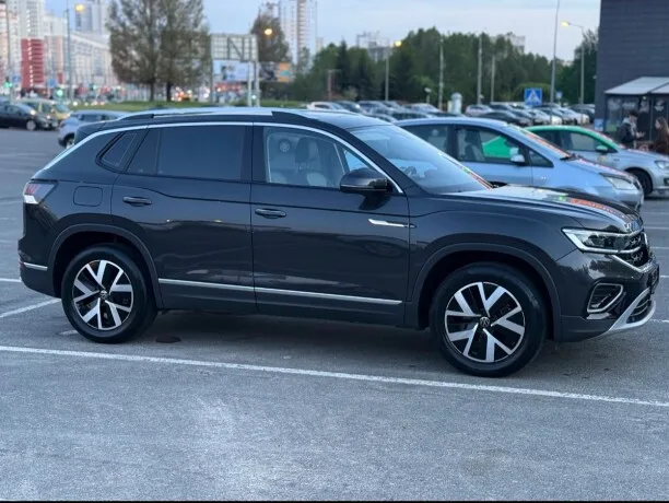 Volkswagen Tayron 2023 — миниатюра 4