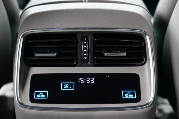 BYD Han 2025 — миниатюра 3