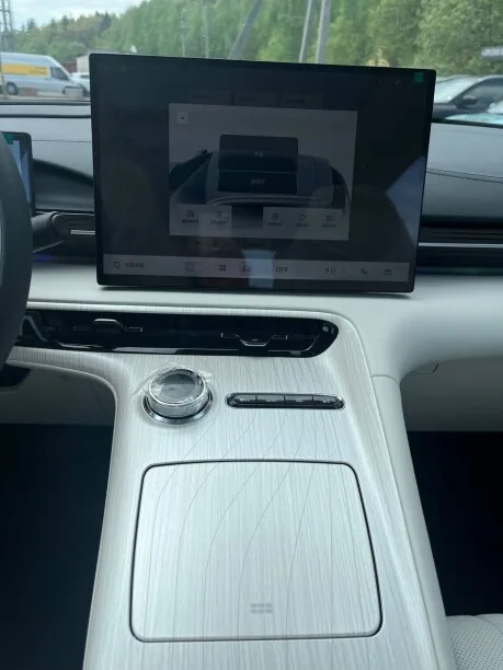 Geely Galaxy E5 2025 — миниатюра 3