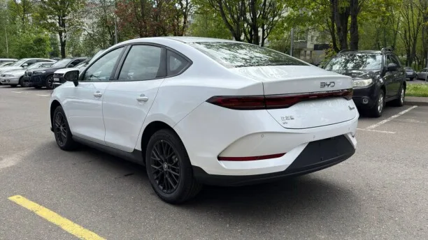 BYD Qin PLUS EV 2025 — миниатюра 2